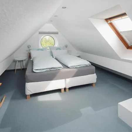 Schwalbennest ノルダーナイ